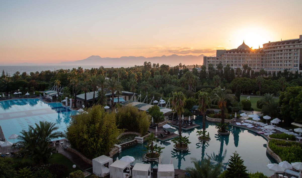 *** - Witalij Loewin