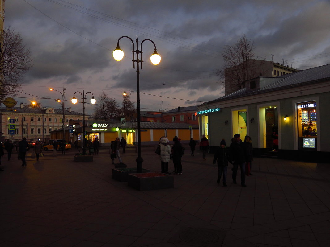 Вечерний город - Андрей Лукьянов