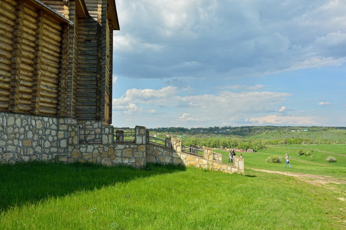 *** - Андрей Пахомов
