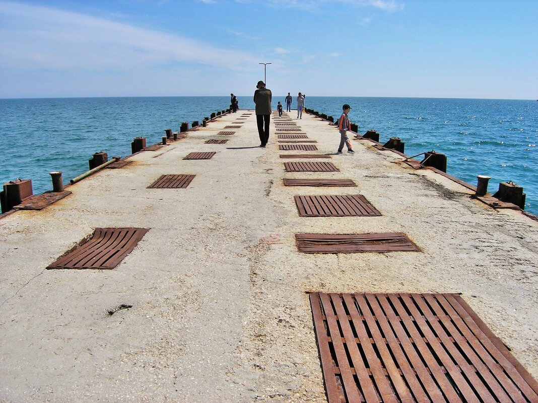 ---------------------------- - Tanja Gerster ---------------------------- - Tanja Gerster