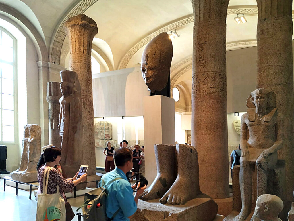 КТО - ТО   НОГИ   ПОТЕРЯЛ - Анатолий Малобродский