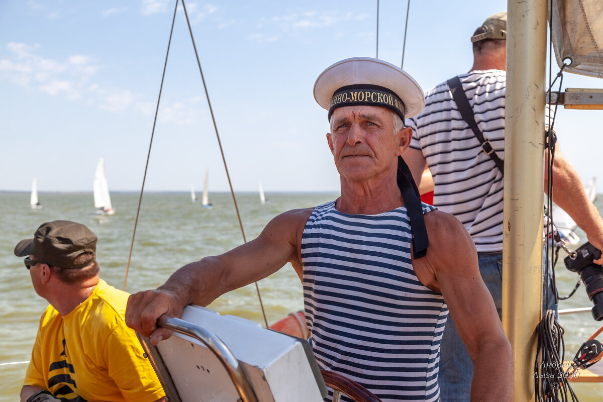 В День ВМФ на борту "Архимеда" - Андрей Lyz В День ВМФ на борту "Архимеда" - Андрей Lyz