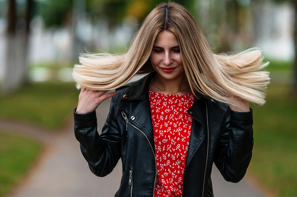 Портрет - Анатолий Клепешнёв