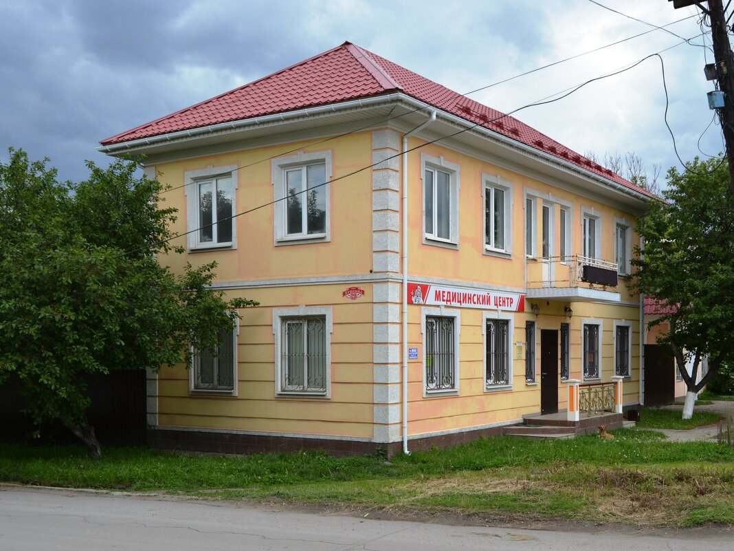 Красный Сулин. Дом по ул. Пушкина 20. - Пётр Чернега Красный Сулин. Дом по ул. Пушкина 20. - Пётр Чернега