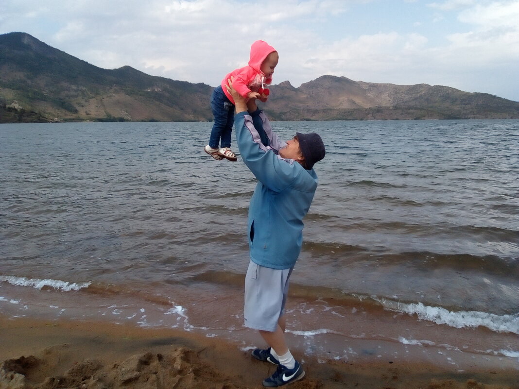 По волнам нашей памяти... - Андрей Хлопонин По волнам нашей памяти... - Андрей Хлопонин