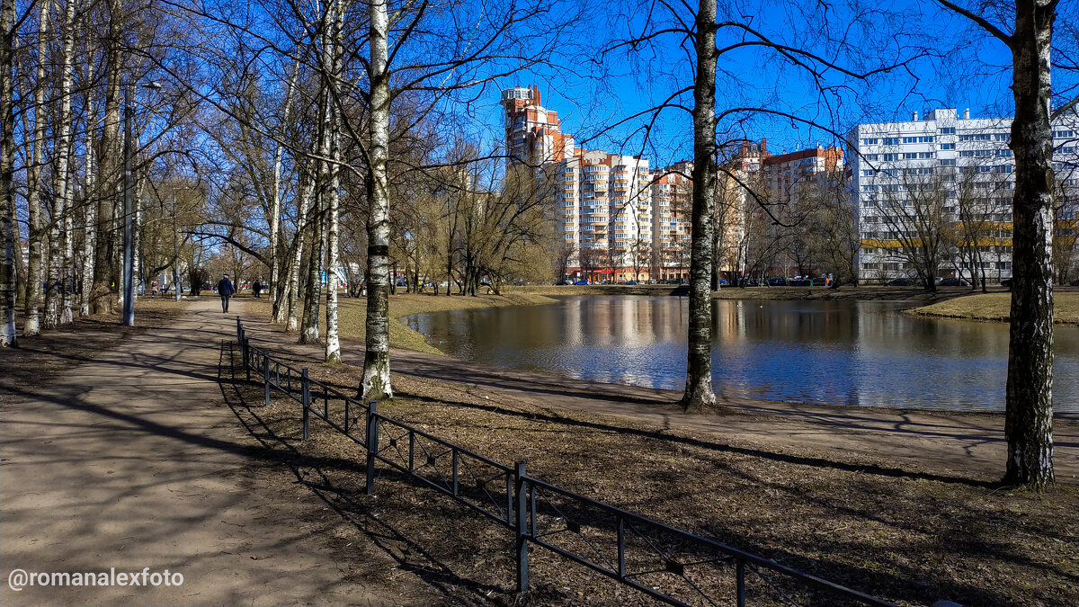 Воронцовский сквер Санкт-Петербург - Роман Алексеев