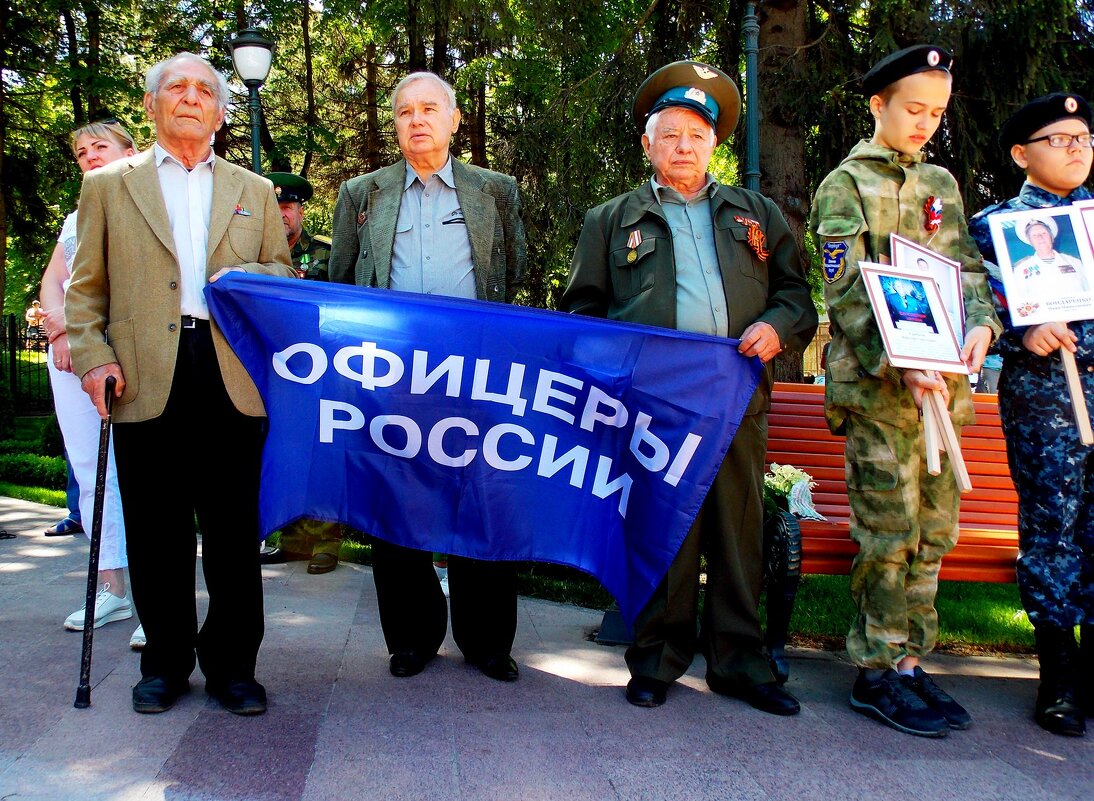 Митинг на День пограничника.. - Евгений 