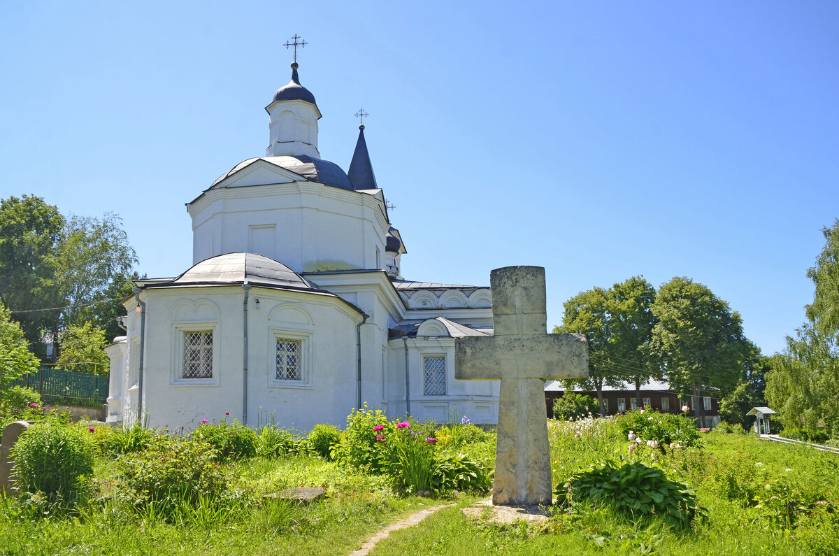 Храм Воскресения Христова в Тарусе - Нина Синица