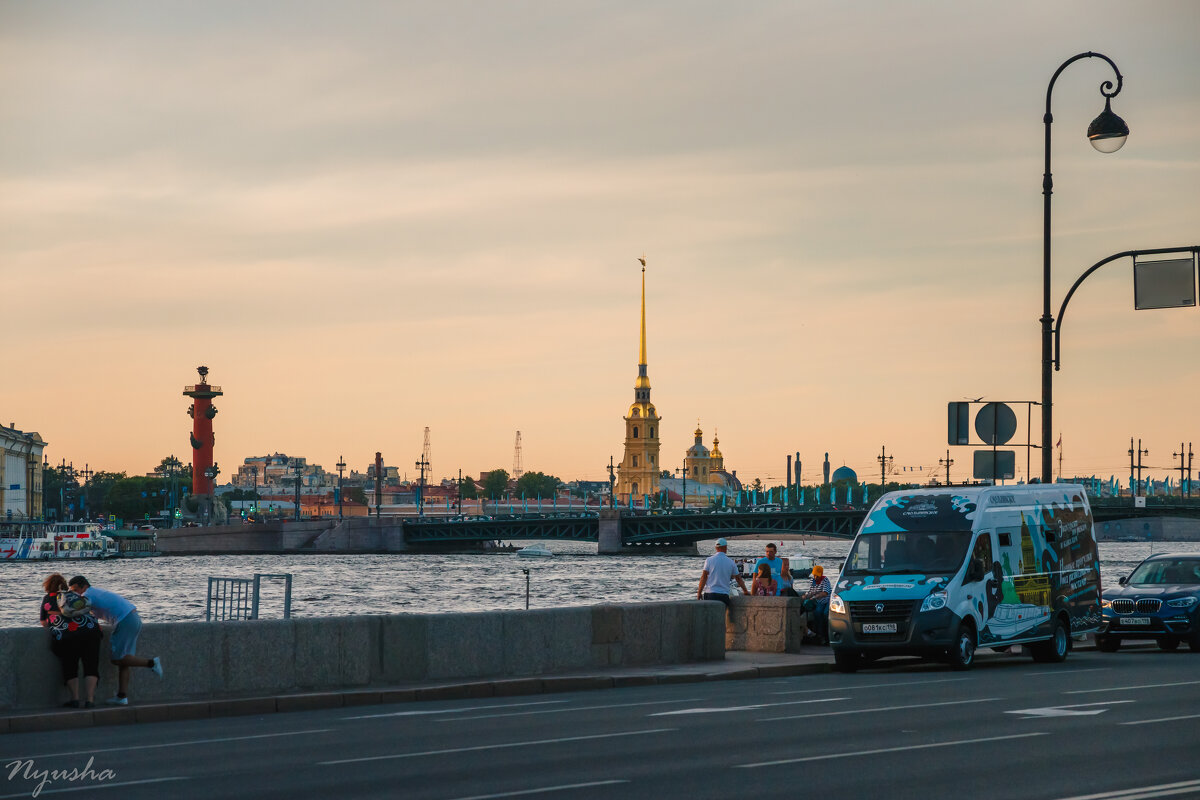 Прогулка по вечернему Санкт-Петербургу - Nyusha .