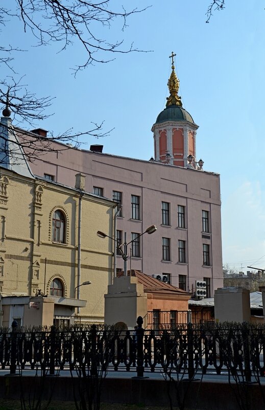 ПРОГУЛКА ПО МОСКВЕ. - Виктор Осипчук ПРОГУЛКА ПО МОСКВЕ. - Виктор Осипчук