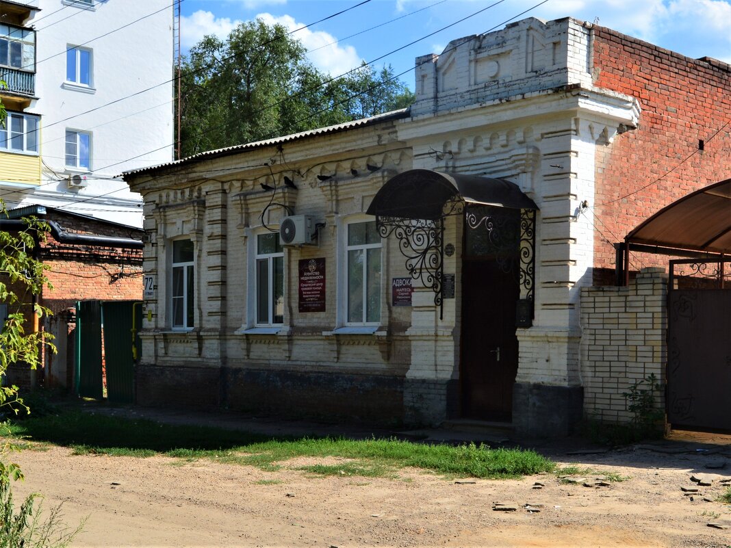 Каменск-Шахтинский. Дом по ул. Горького 72. - Пётр Чернега