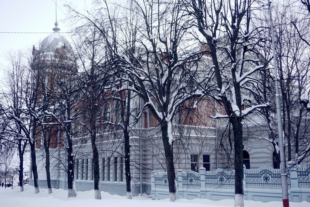 в сумерках - Дмитрий Потапов