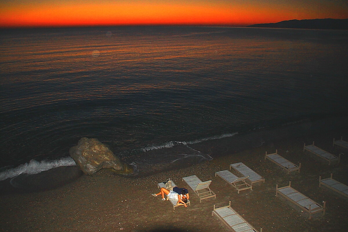 Греческий салат Надеюсь придется по вкусу - олег свирский Греческий салат Надеюсь придется по вкусу - олег свирский