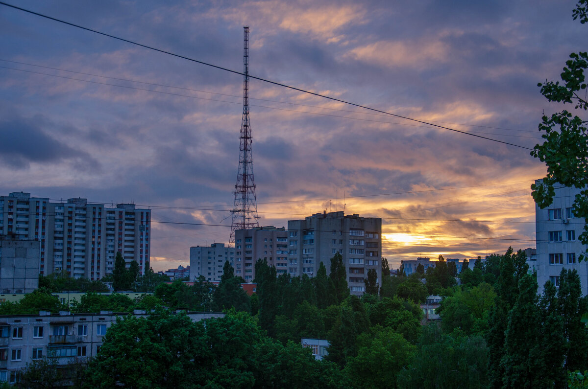 красивые облака,и вид с балкона - Александр Леонов