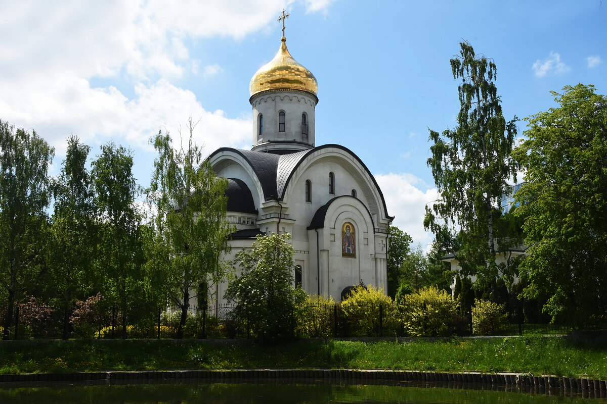 Москва. Храм преподобной Евфросинии, великой княгини Московской, Патриаршее Подворье в Котловке. - Наташа *****