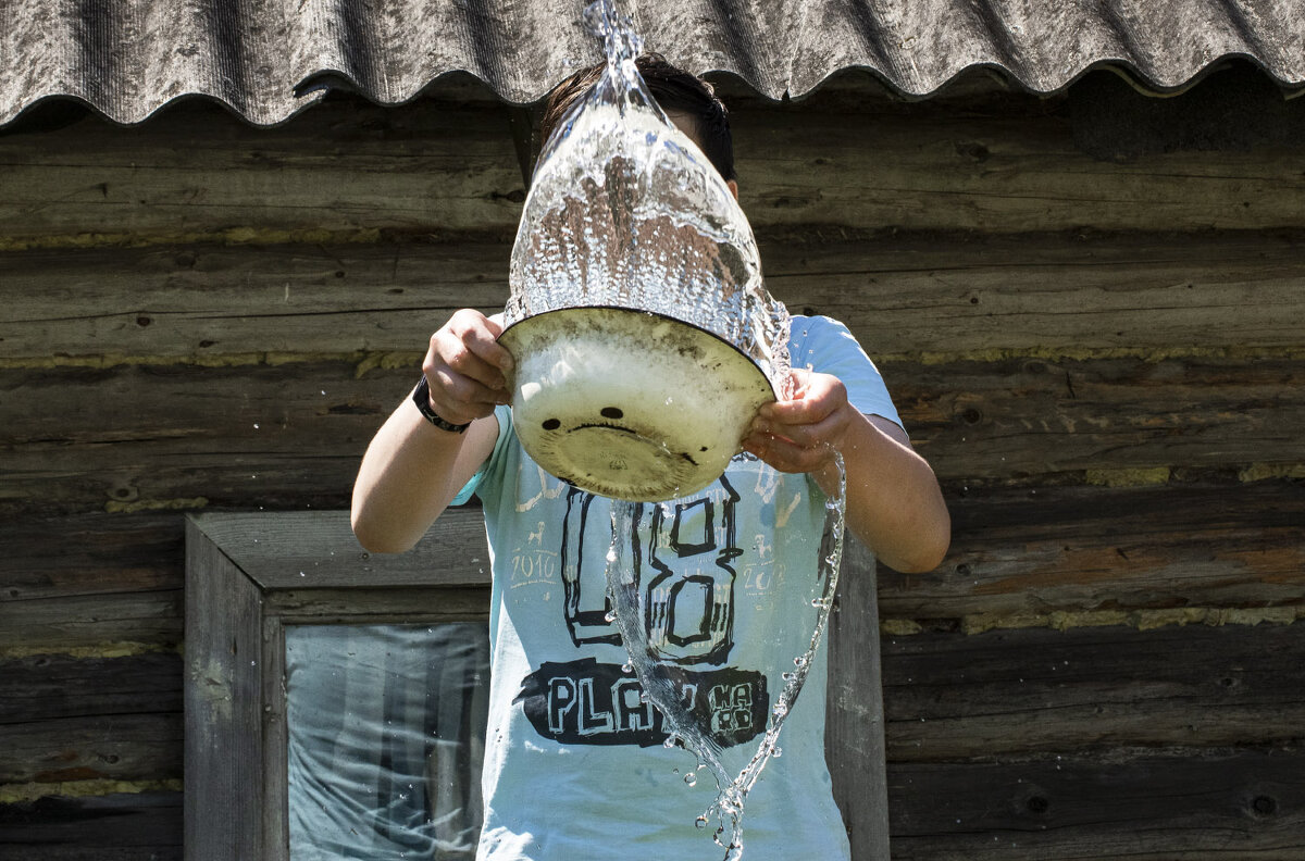 Застывшая вода - Александр 