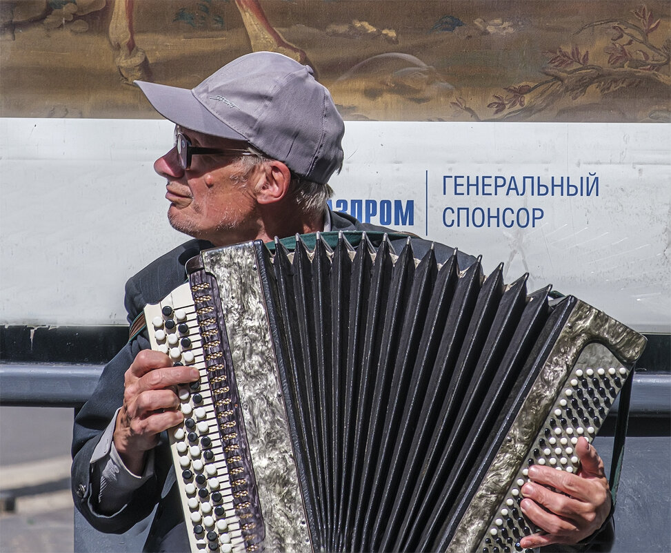 Спонсор. - Александр 