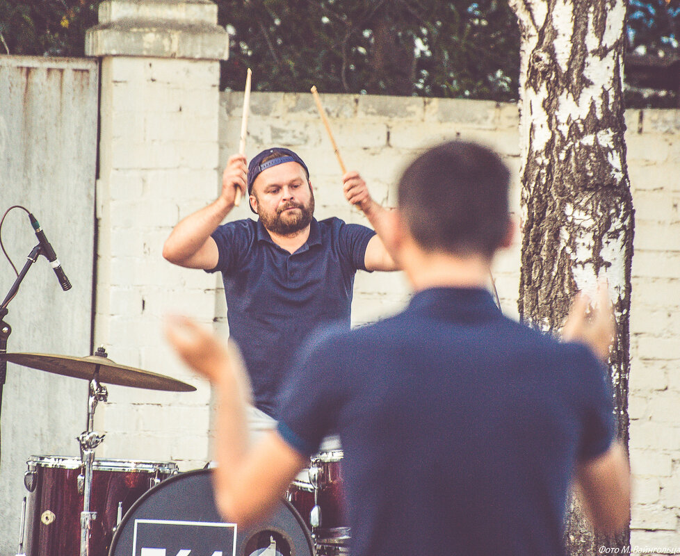 Задайте ритм, маэстро... - Михаил Задайте ритм, маэстро... - Михаил
