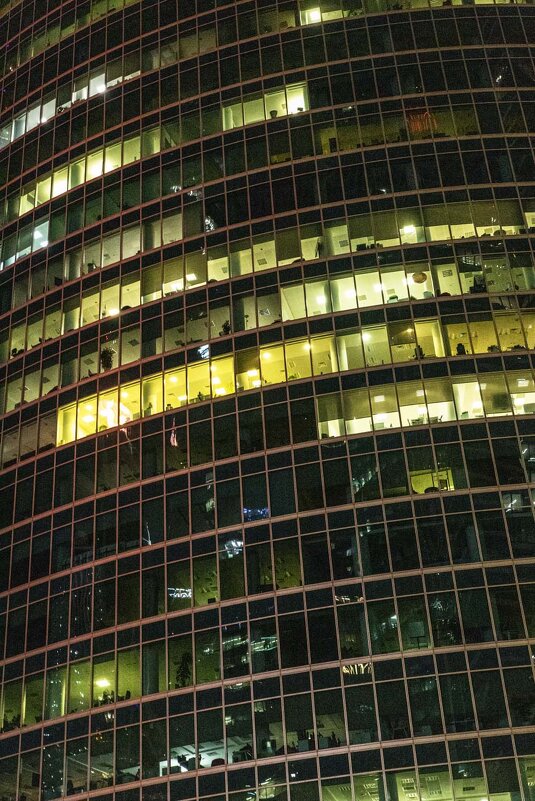 Ночные окна - Александр 