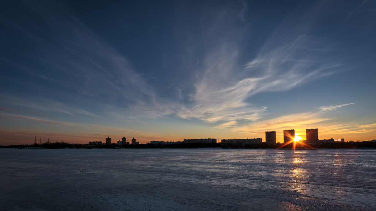 Зимний вечер... - Сергей Кичигин