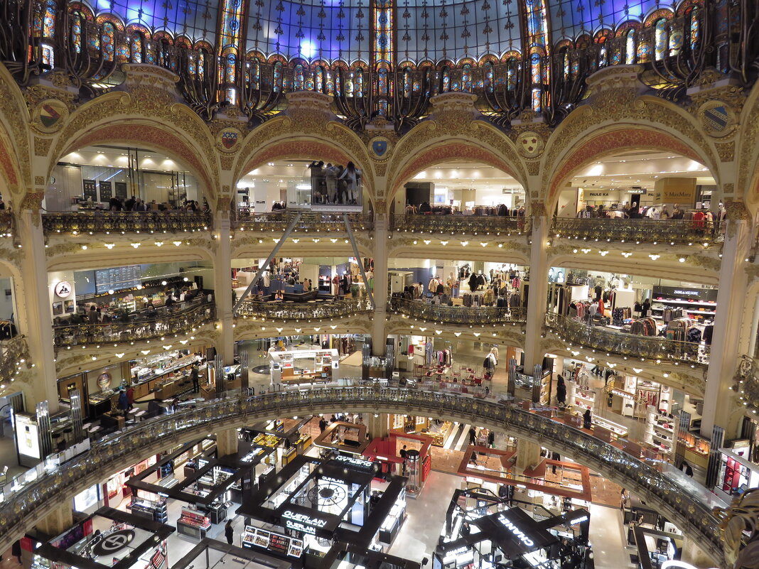 Галерея Лафайет - ИРЭН@ . Галерея Лафайет - ИРЭН@ .