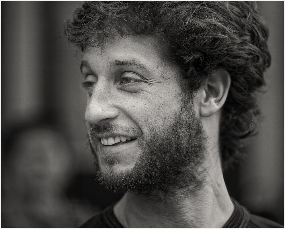 * - Александр Лисовский