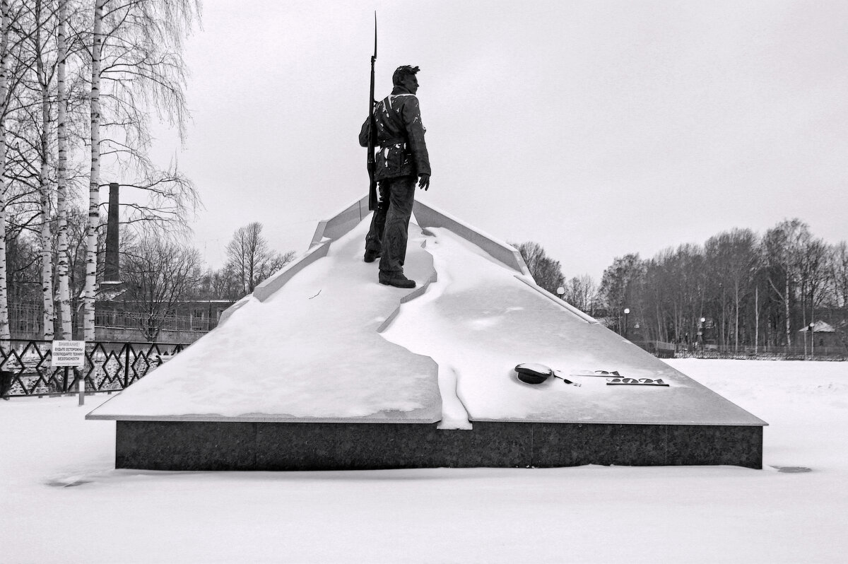 *** - Сергей Григорьев