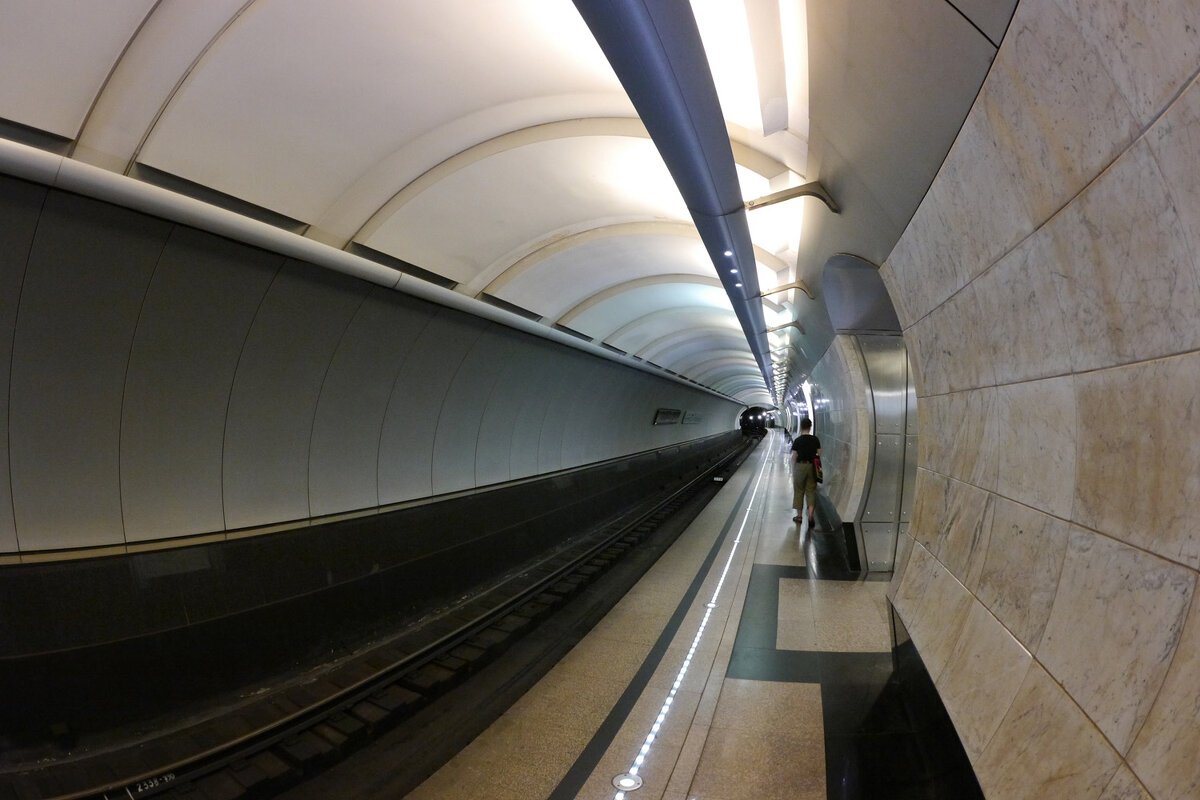 Метро - Дмитрий Swan Метро - Дмитрий Swan