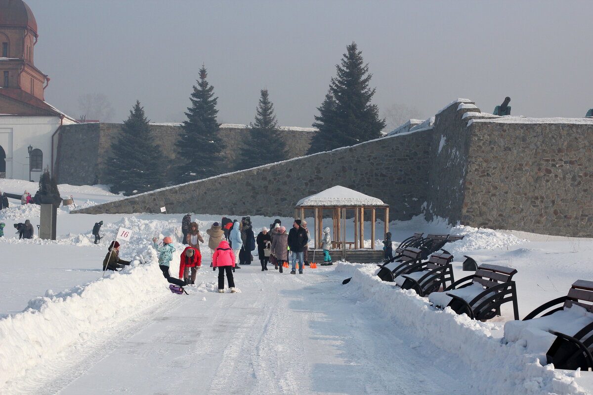 Кузнецкая крепость. - Радмир Арсеньев Кузнецкая крепость. - Радмир Арсеньев