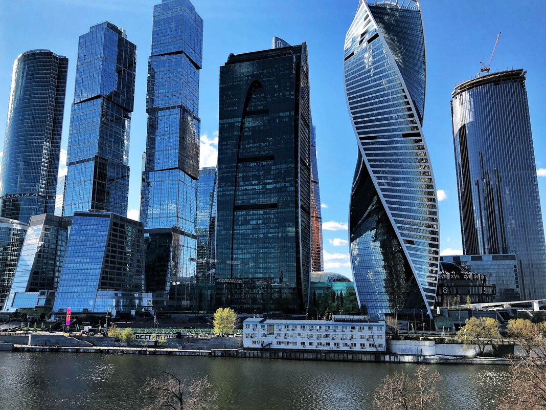 city - Vlad Dega aka Sashka Х