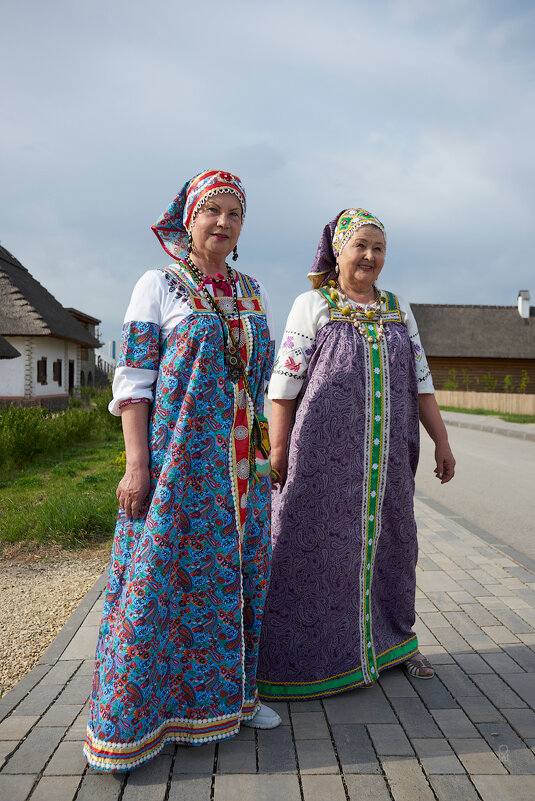 Русские красавицы - Олег Манаенков