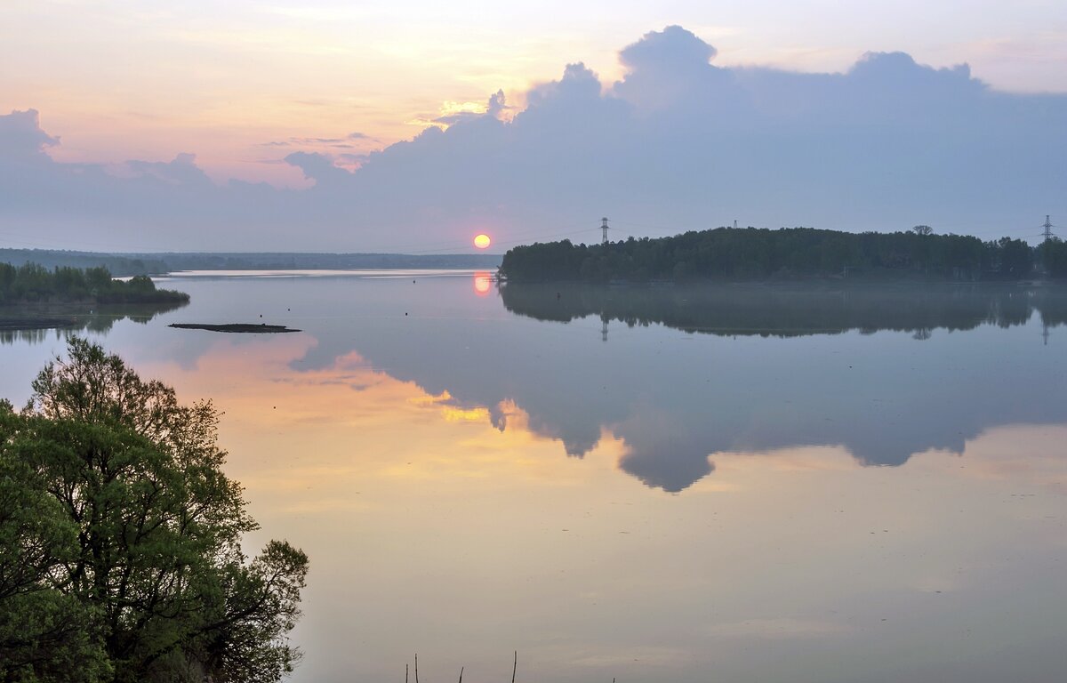 Майское утро на Волге - Валерий Иванович Майское утро на Волге - Валерий Иванович
