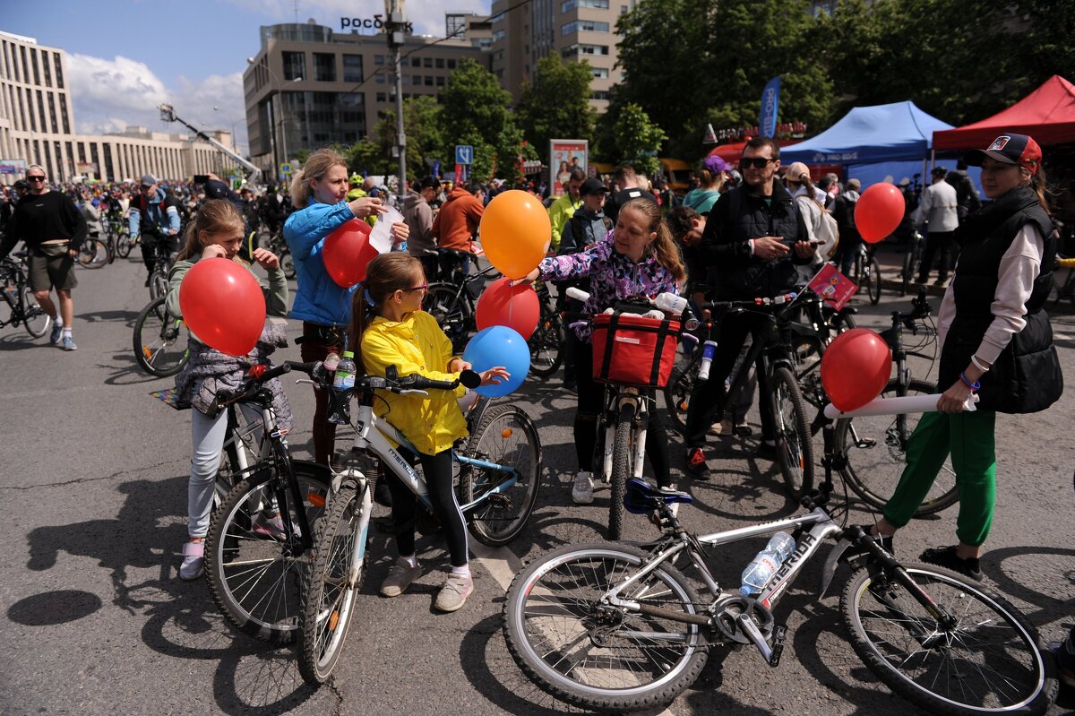 Велофестиваль 2023 весна - Сергей Золотавин Велофестиваль 2023 весна - Сергей Золотавин