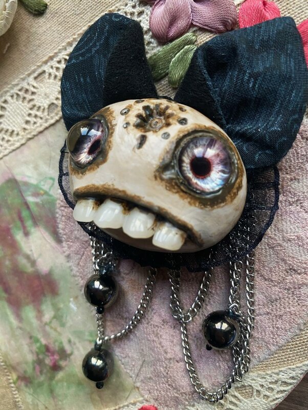 Брошь ручной работы - Наталья Голдина Брошь ручной работы - Наталья Голдина