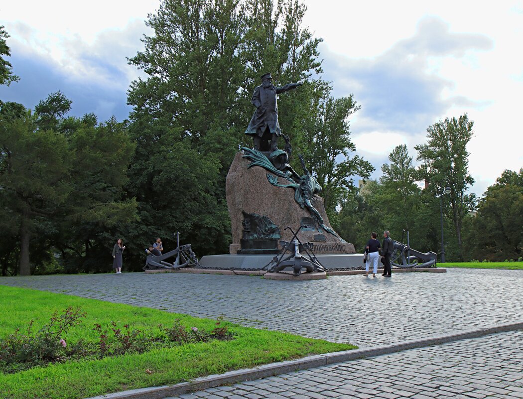 Макаров. " Помни войну." - веселов михаил 