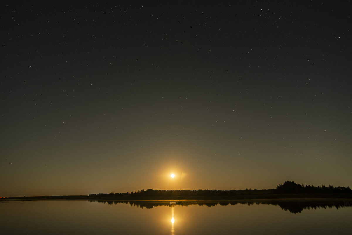 восход Луны над прудом - Виталий Емельянов восход Луны над прудом - Виталий Емельянов
