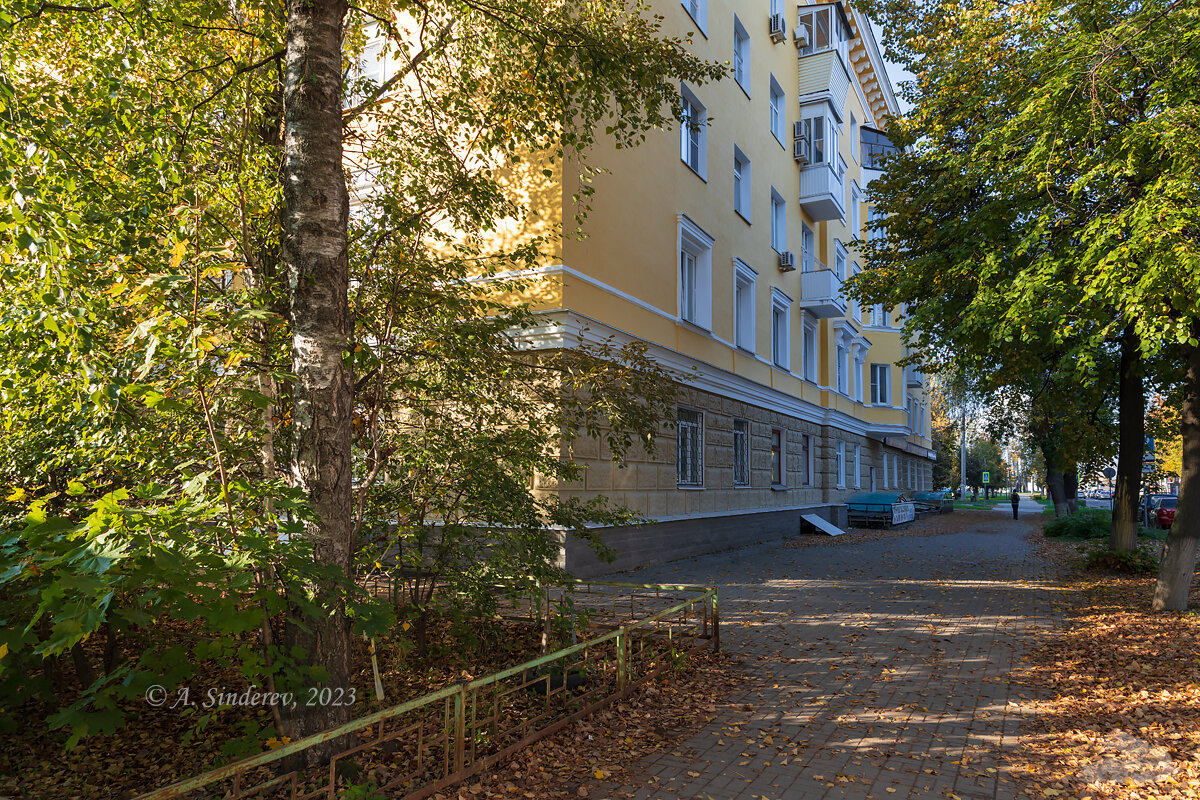 Осень на районе - Александр Синдерёв Осень на районе - Александр Синдерёв