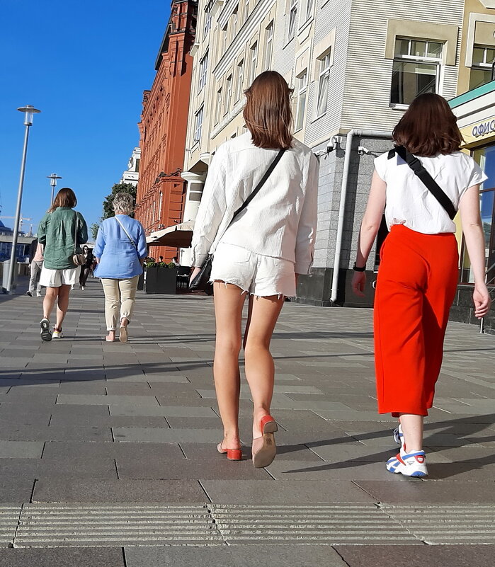 *** - Владимир Захаров