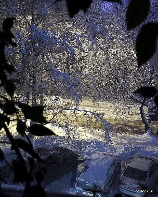 а у нас во дворе - Олег Лукьянов