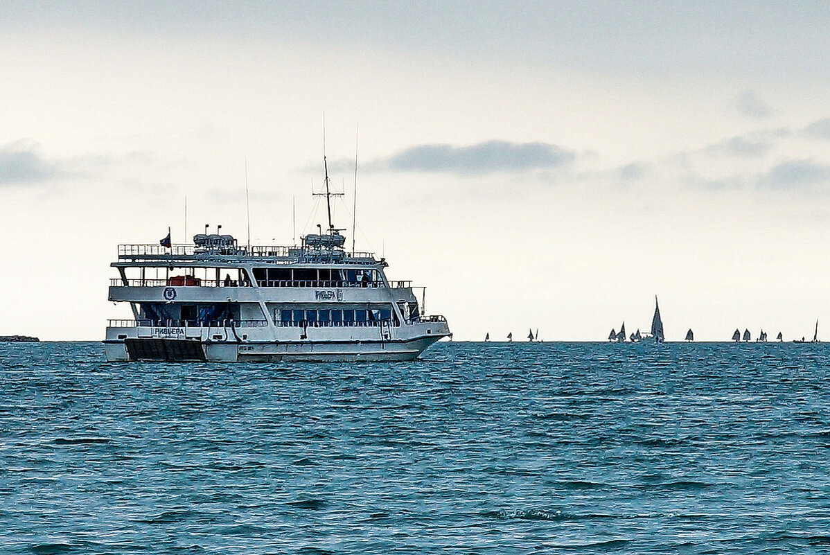 Чёрное море... - Николай Саржанов