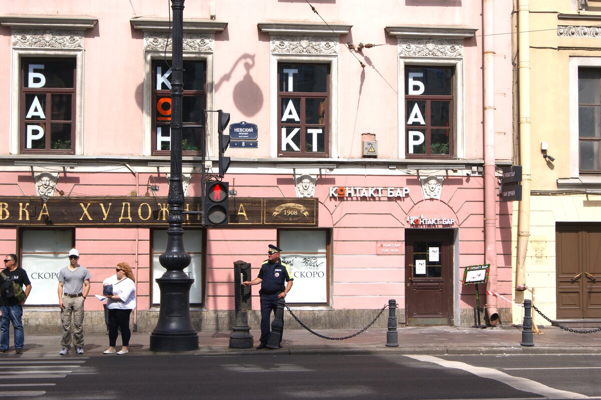 РАЗРЕШИТЕЛЬ - Виктор Никитенко