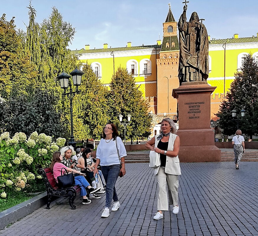 *** - Владимир Захаров