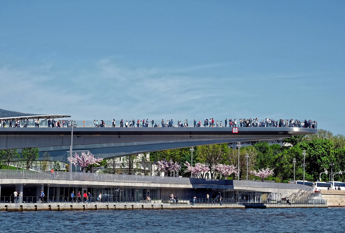 "Парящий" мост в Зарядье - Валерий Судачок