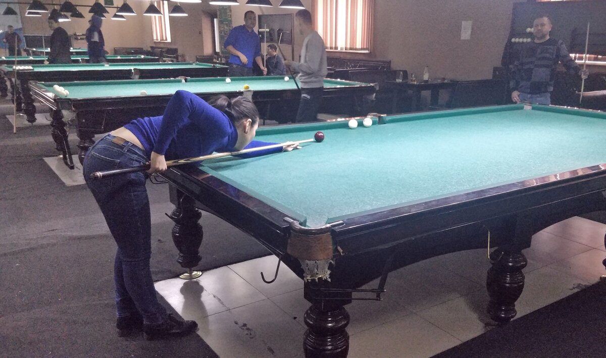 Диана в атаке - Андрей Хлопонин