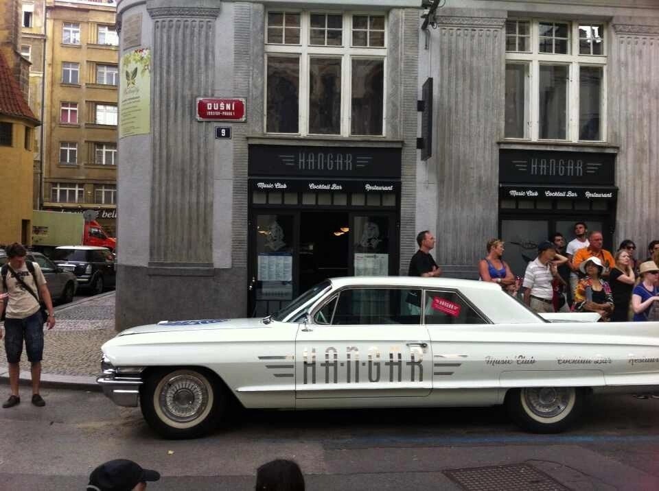 На улицах Праги - Alexandra Sakharova