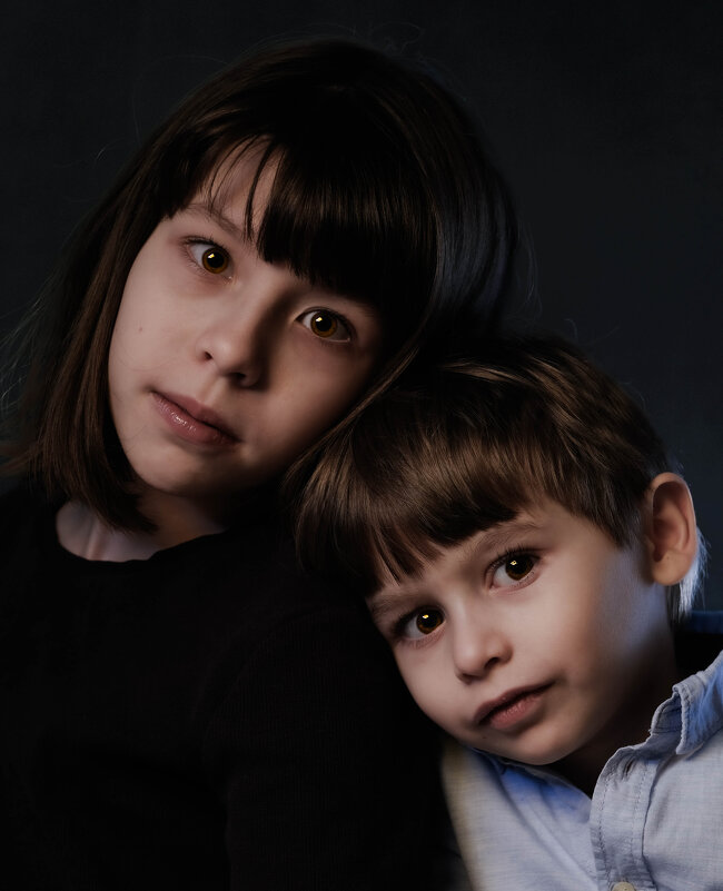 Сестра и брат. Вар.1 - Анатолий Сестра и брат. Вар.1 - Анатолий