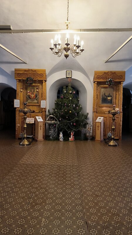 В Покровской церкви. - Ольга 