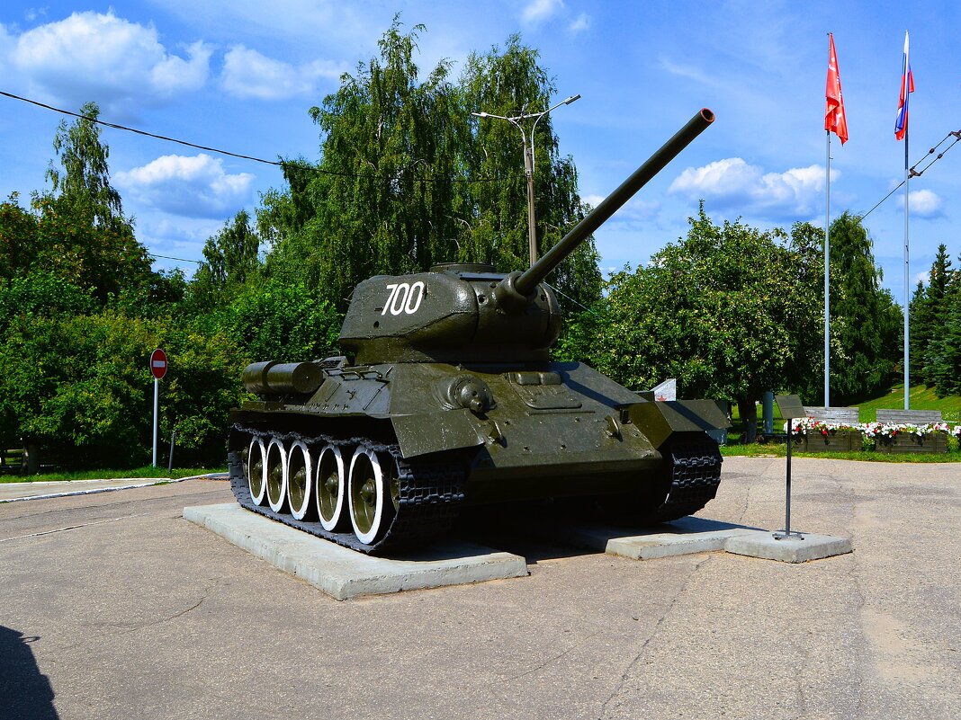 Чебоксары. Танк Т - 34. - Пётр Чернега