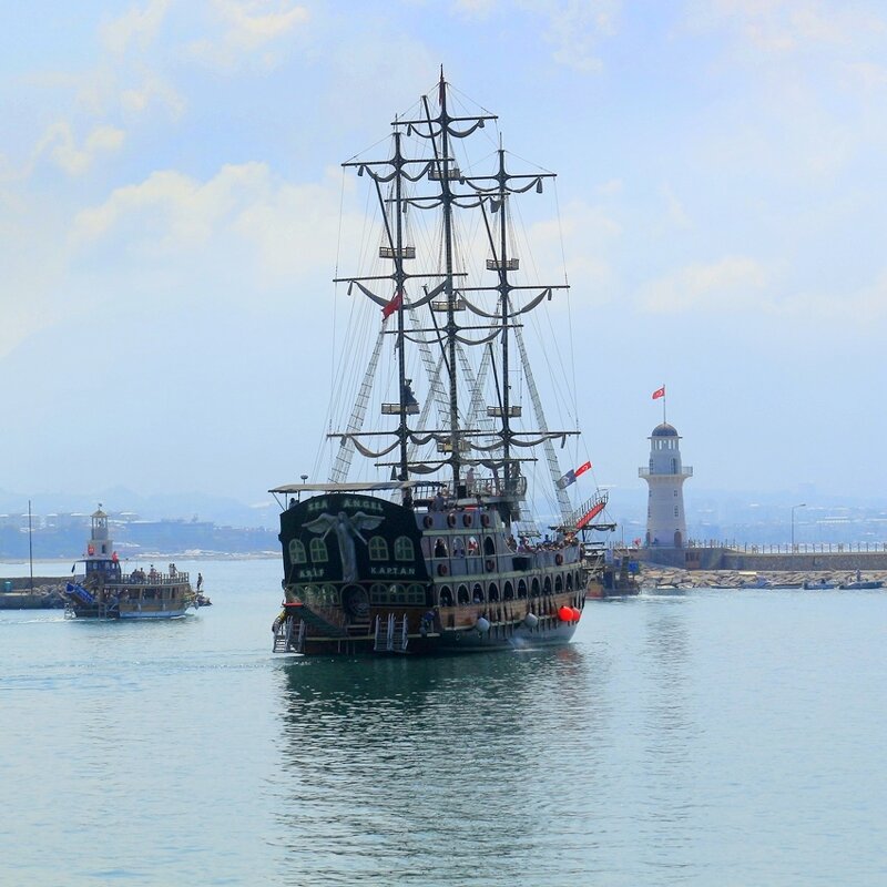 Навстречу новому дню - Юрий. Шмаков Навстречу новому дню - Юрий. Шмаков