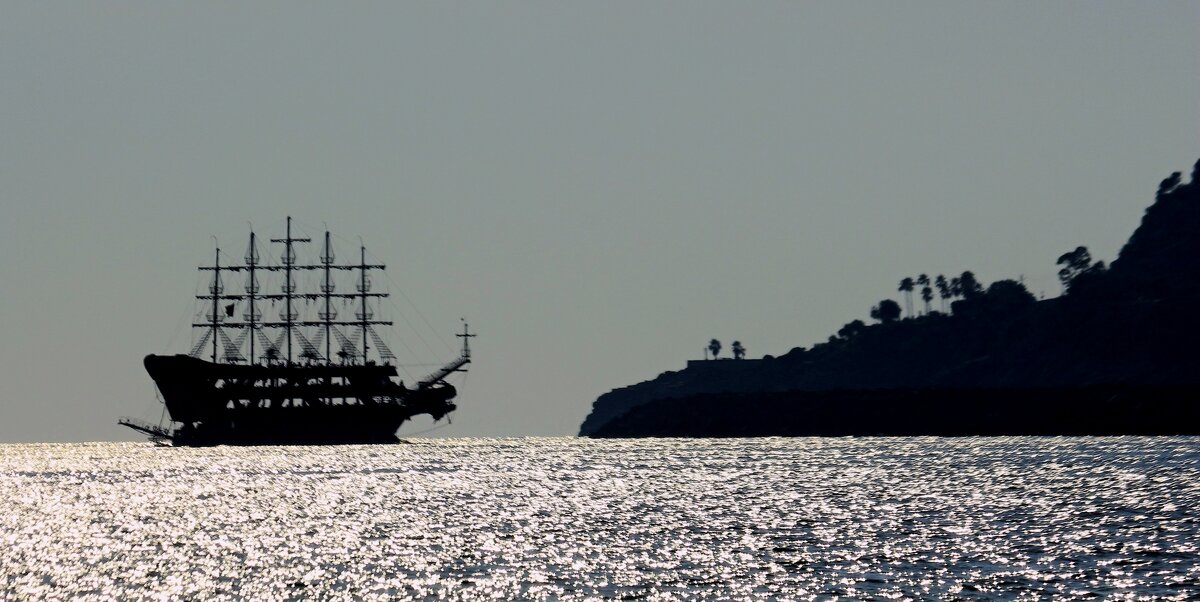 По серебряным волнам - Юрий. Шмаков По серебряным волнам - Юрий. Шмаков